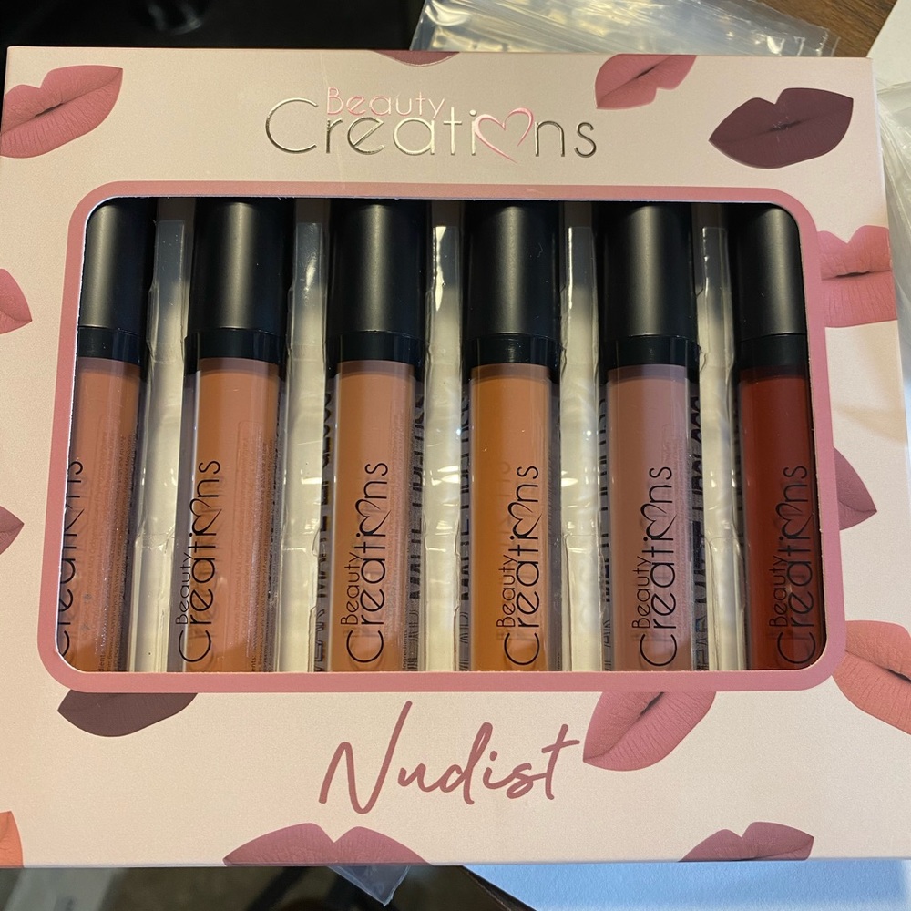 Beauty Creations Nudist lipgloss matte